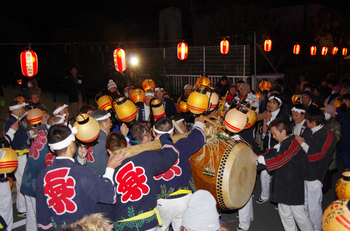 由比のお太鼓祭（2013年）.JPG